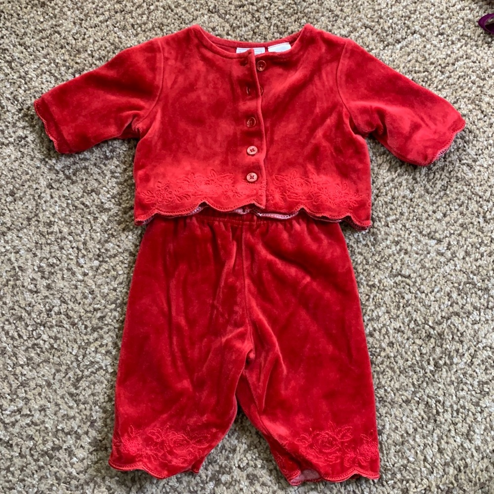 Vintage newborn set red